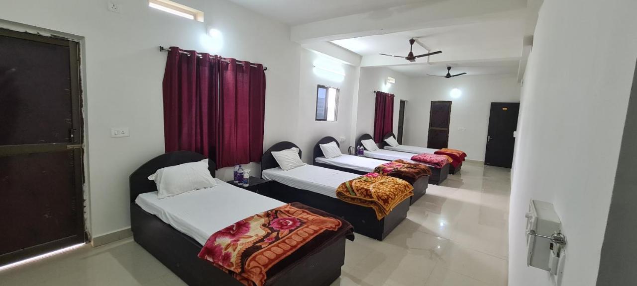 Gaurav Guest House Bodh Gaya Dış mekan fotoğraf