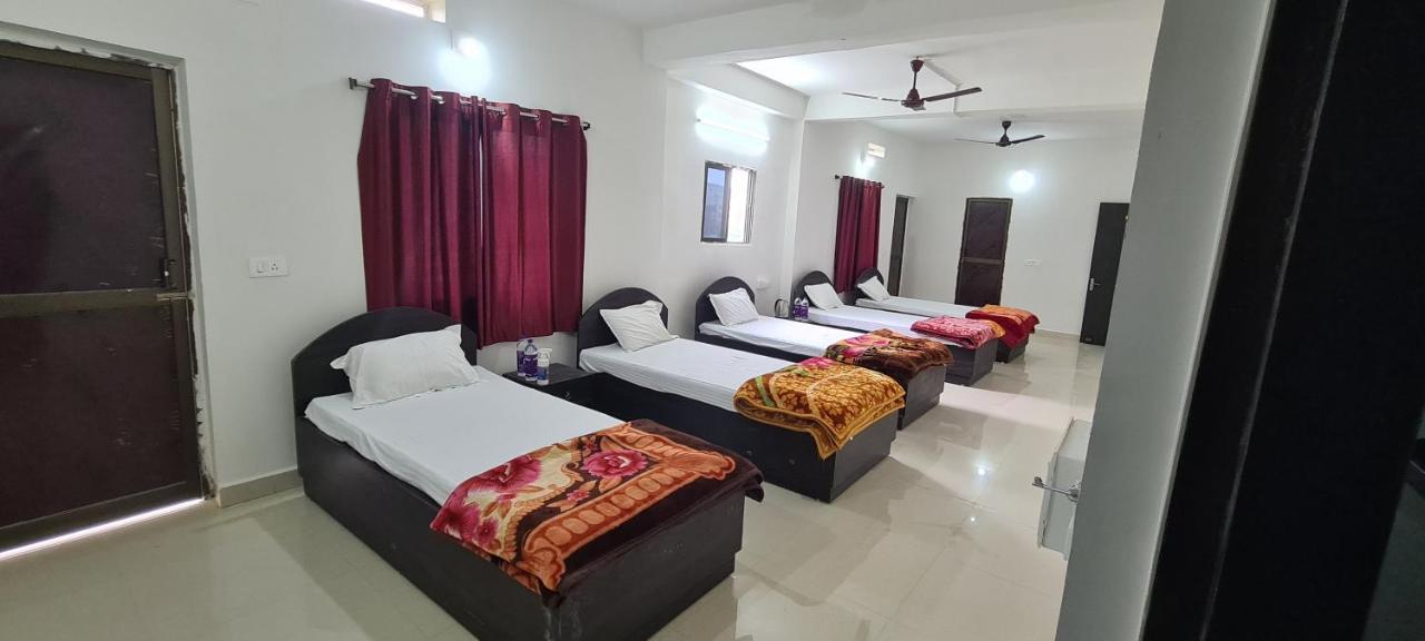 Gaurav Guest House Bodh Gaya Dış mekan fotoğraf